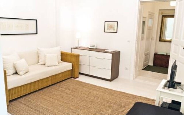 Stylisches Apartment im Schillerkiez