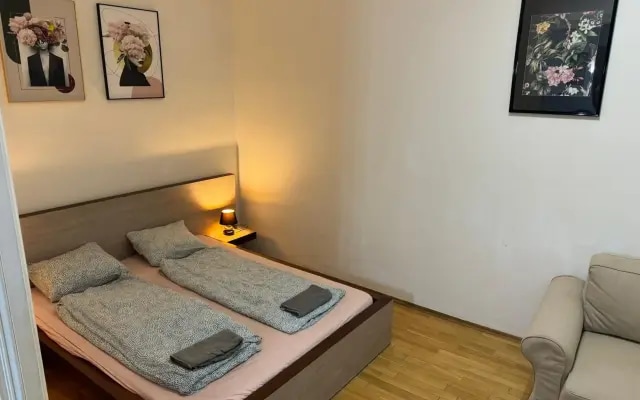 Apartment with parking in the Center - 500m from Hlavní nádraží