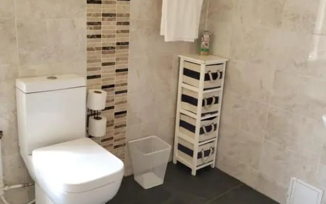 Central 2bed Apartment w/parking