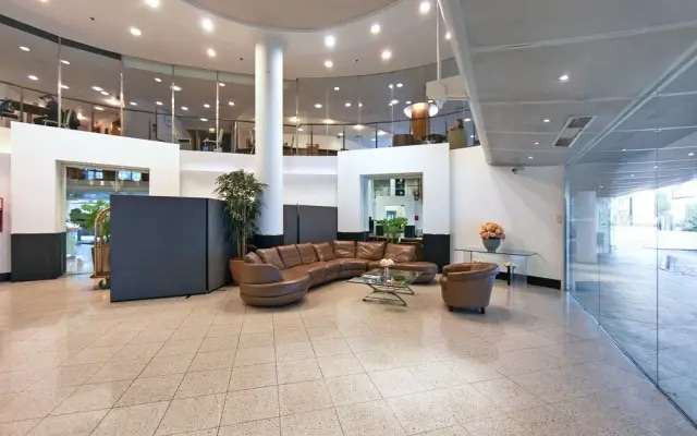 Cosy Point West Cromwell Road Apartment - SRG