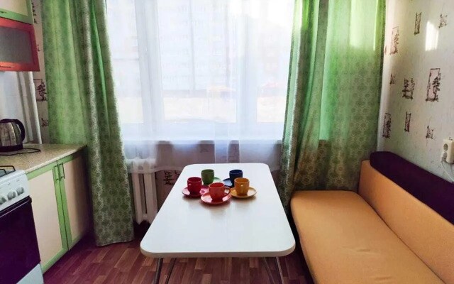 Апартаменты на проспекте Тракторостроителей 16к2