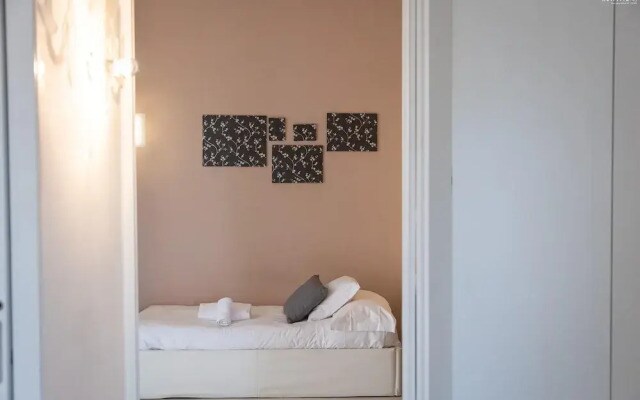 Rental in Rome Casa de Leyva Apartment