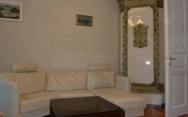 Ezera street apartment 9