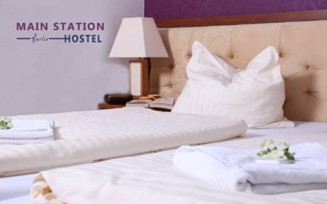 Main Station Hotel & Hostel