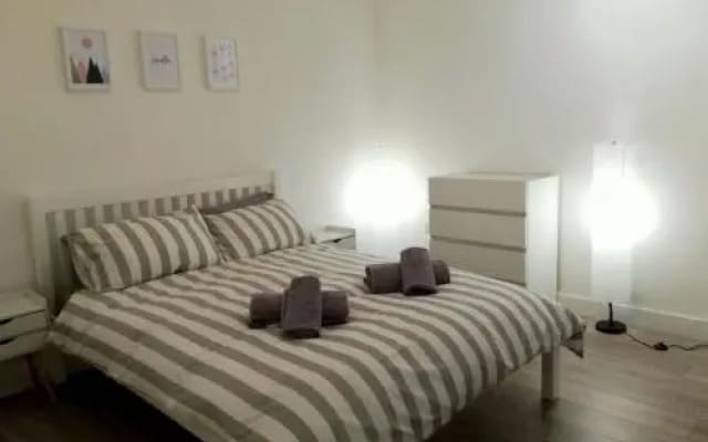 Euston Apartment