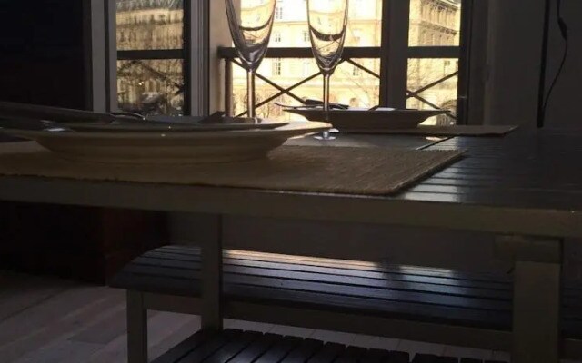 Grands Augustins Apartment
