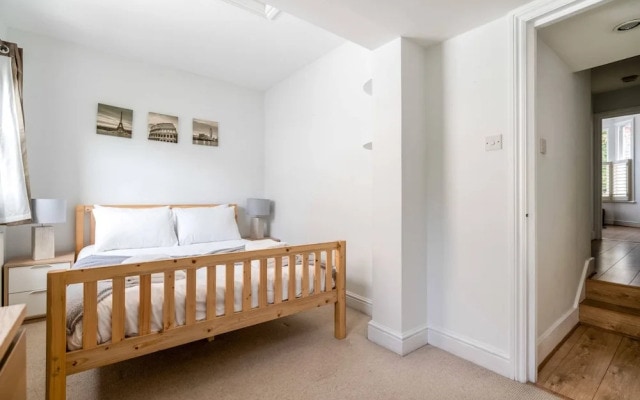 Charming Wandsworth Common Flat