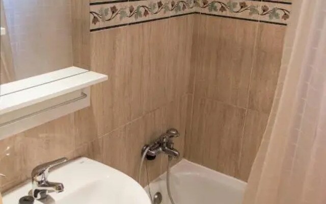For You Rentals reina sofia apartment DF21