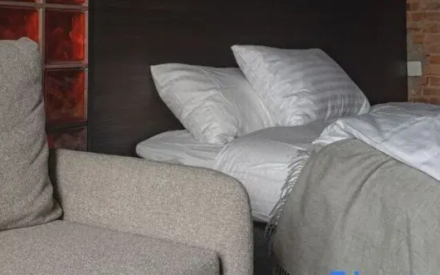 Resume Apartments, Dreamer Corner no.1