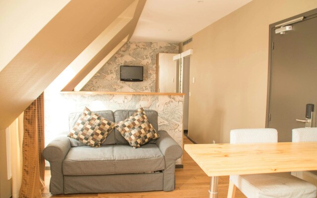 Hotel Excelsior Batignolles