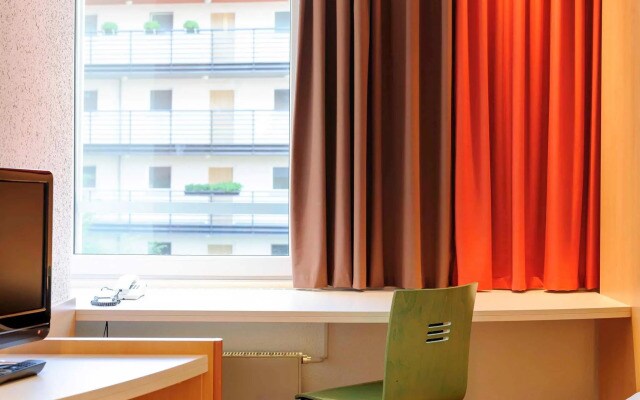 Me and All Hotel Berlin East Side, by Hyatt - NEW OPENING