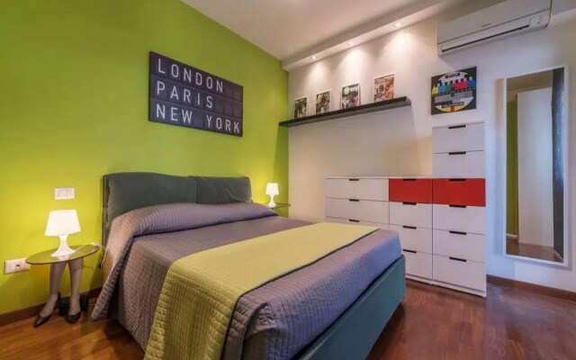 Pigneto & Malatesta Subway Flat