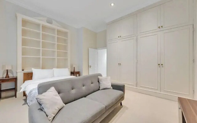 Beaufort Gardens Collection