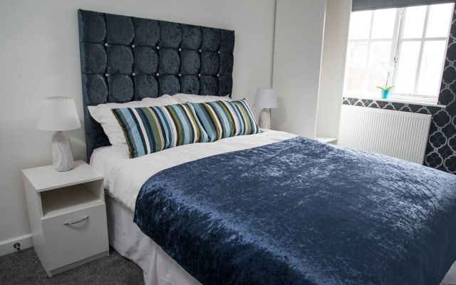 Tlk Apartments And Hotel