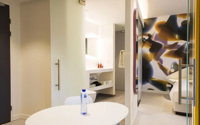 B-aparthotel City West