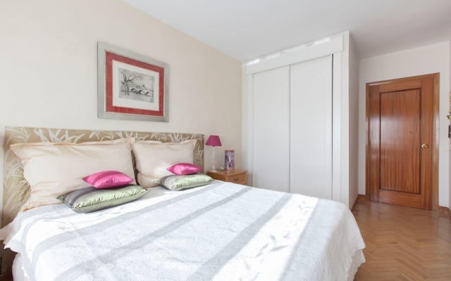 Modern B&B Somosaguas