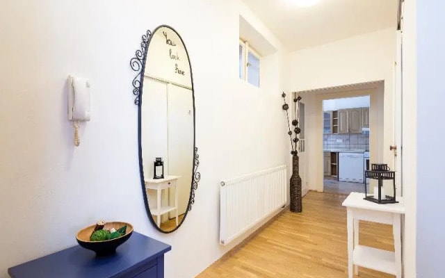 Old Town - Templova Apartments