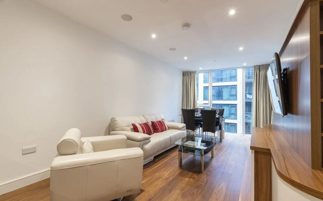 Charming 2BR apt in Battersea by Wandsworth Town