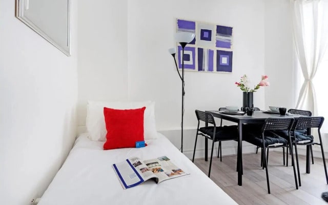 The Armadale Road Residence II