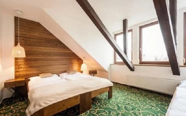 Hotel Sharingham