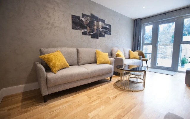 Luxury Fulham 3 bedroom Garden House