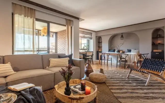 Wukro - 2 Bedrooms and Terrace in Chamber