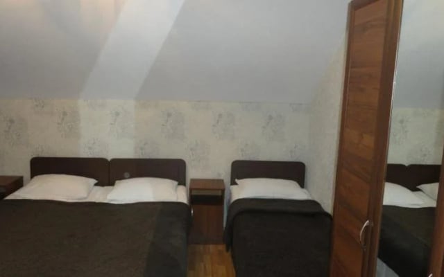 Guest House On Obshchinnaya 56