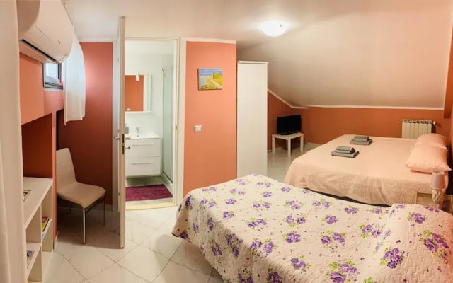 B&B 32