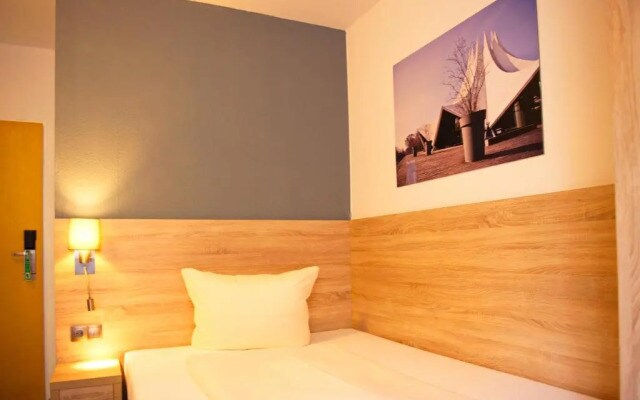 BlnCty Hotel