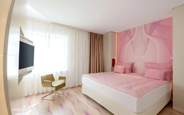 Отель nhow Berlin