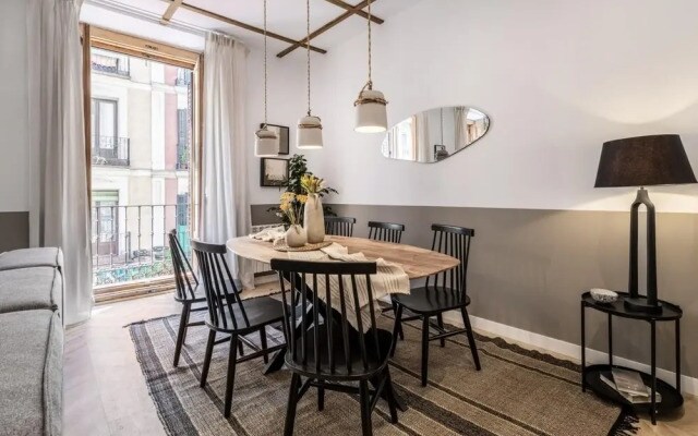 Baquo - 4 Bedrooms in Malasa a