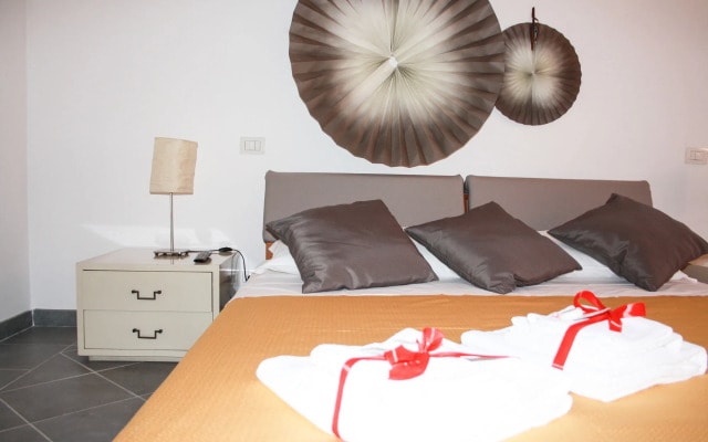Отель Salotto Piramide B&B