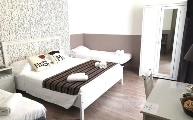 Romantica Rooms