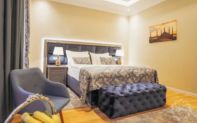 Golden Key Boutique Hotel