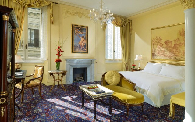 Отель The St. Regis Rome