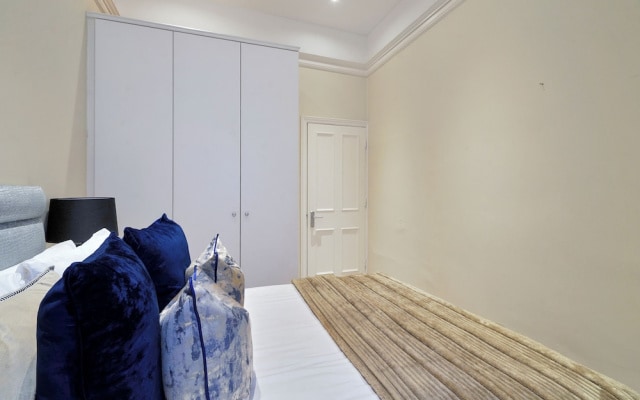 Hertford Flat 10
