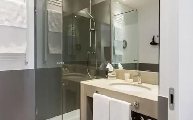 Xenia Guest House