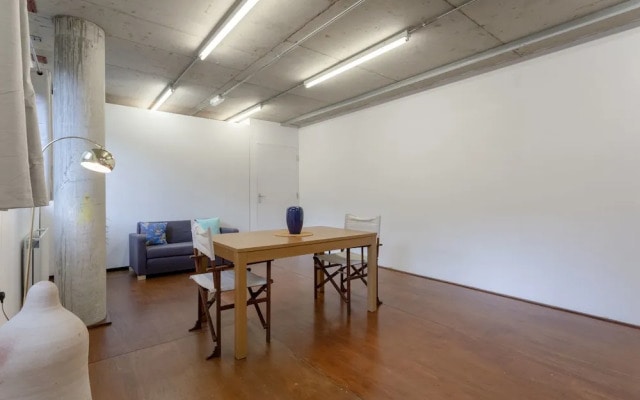 Bright Flat Near Shoreditch