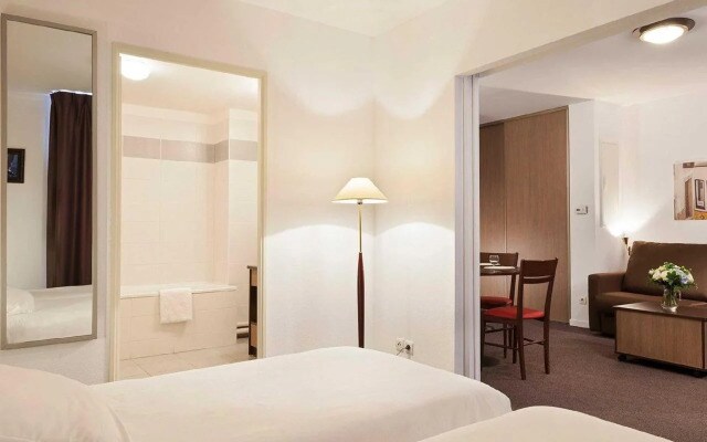 Comfort Suites Port-Marly Paris Ouest