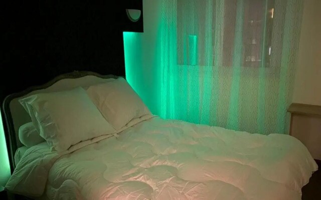 chambre dans mon magnifique appartement proche de Paris
