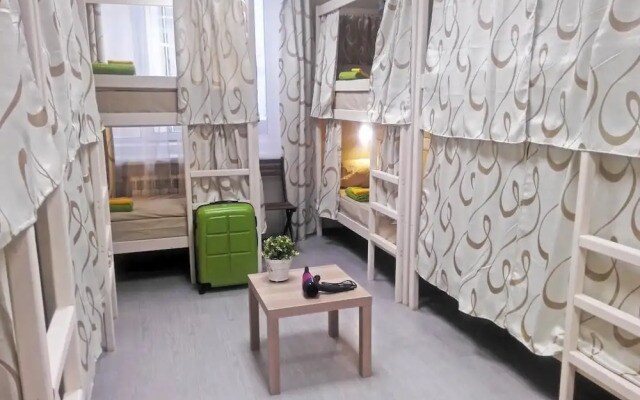 Hostel Breeze