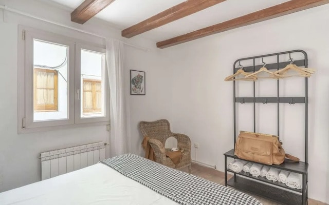 Aragó large and cozy 3br apartment
