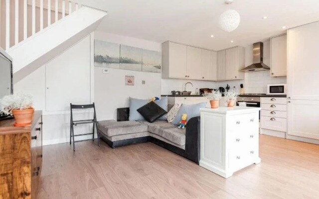 Mystay Hemans Street