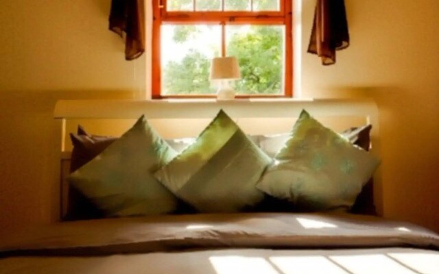The Dovecote Inn