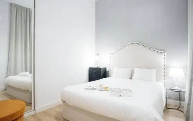 Homeabout Cibeles Apartment Ii