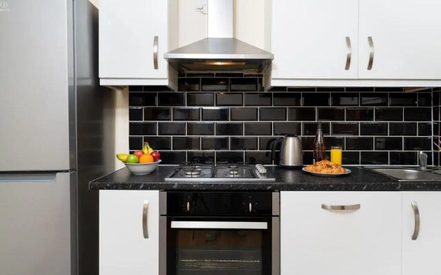 Single Room G1 (Sandycroft Guest House)