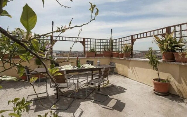 Terrazza Romana Axel
