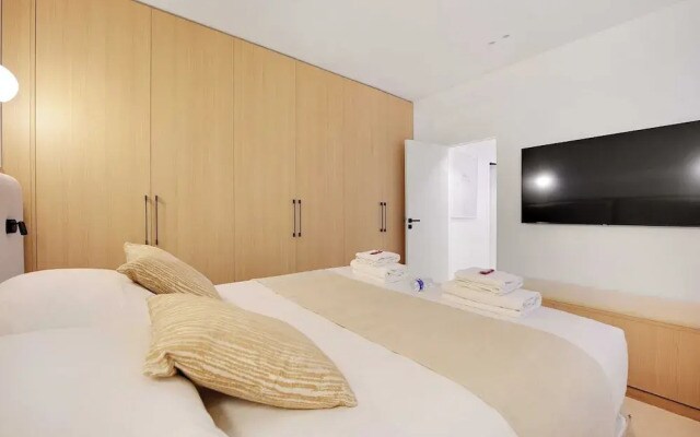 Elegant Apartment With 2 Rooms
