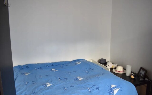 Parisian 1 Bedroom Apartment In The 18th