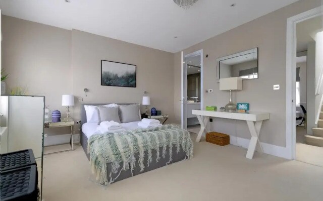 Gorgeous Hampstead Flat